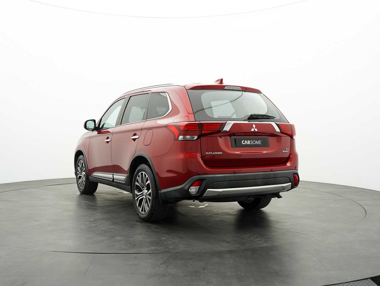 terpakai 2018 Mitsubishi OUTLANDER  2.0