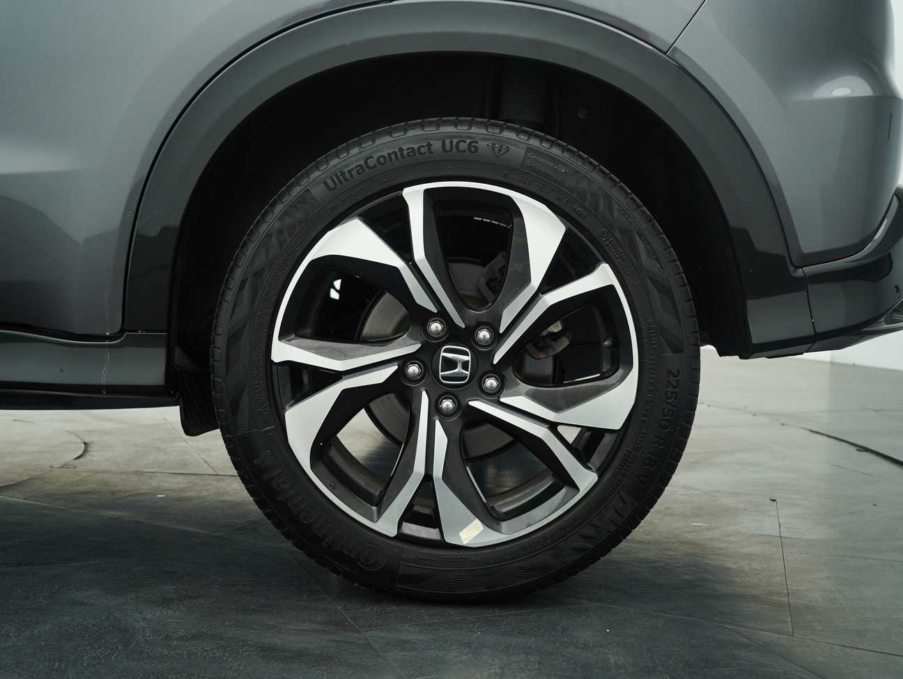 terpakai 2020 Honda HR-V i-VTEC RS 1.8