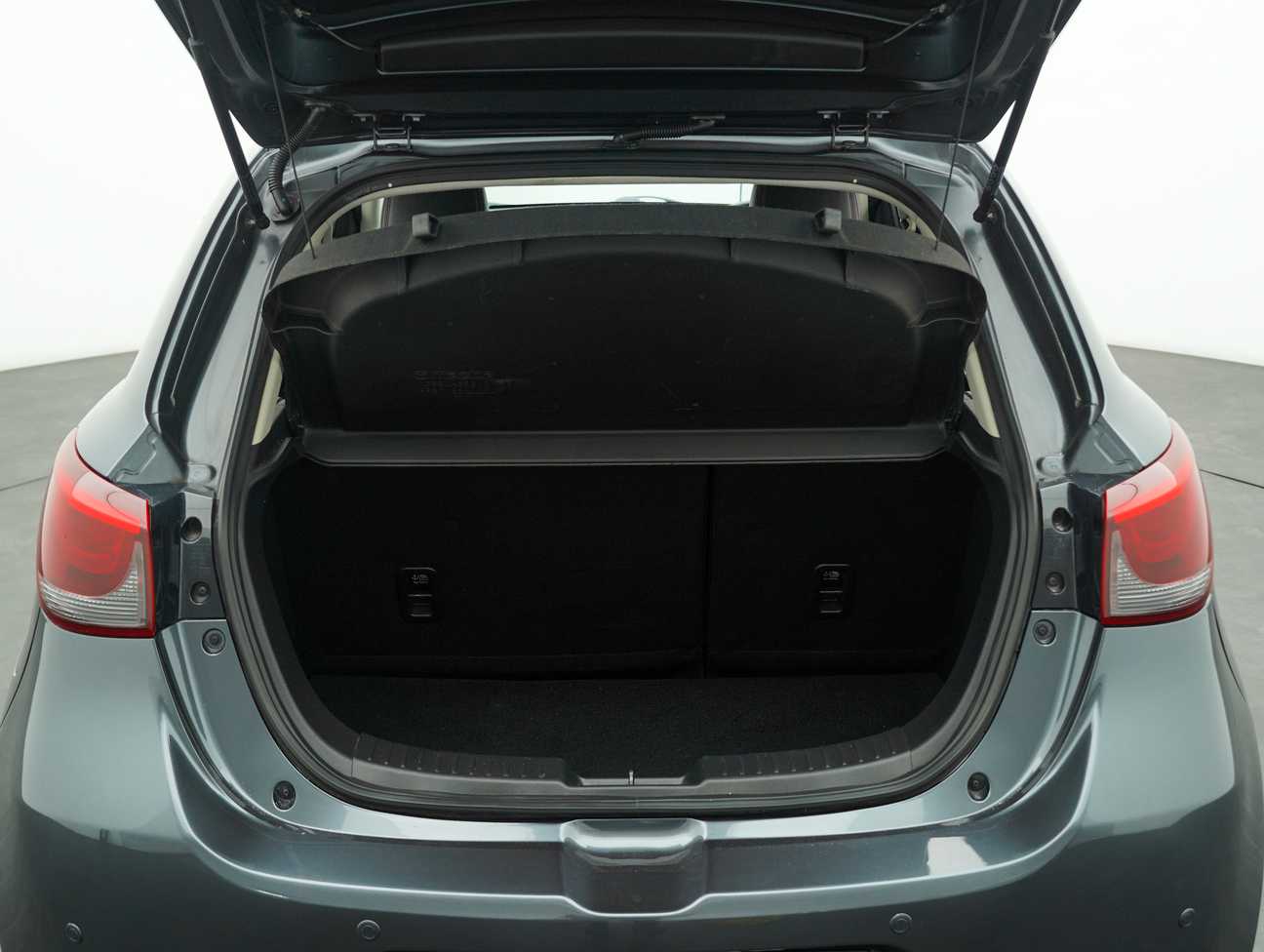 used 2017 Mazda 2 SKYACTIV-G (LED Headlight with DRL) 1.5