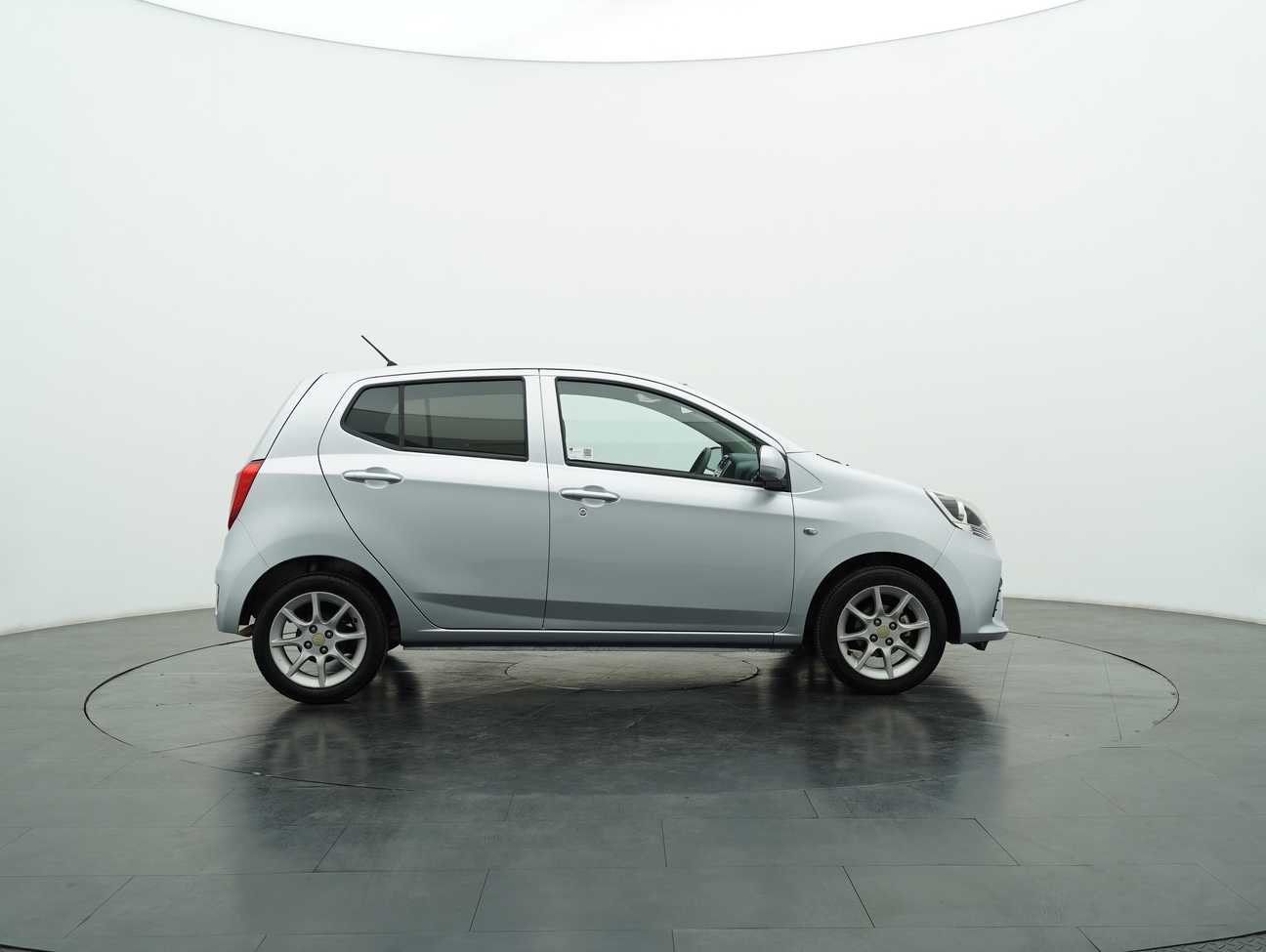 terpakai 2019 Perodua AXIA G 1.0