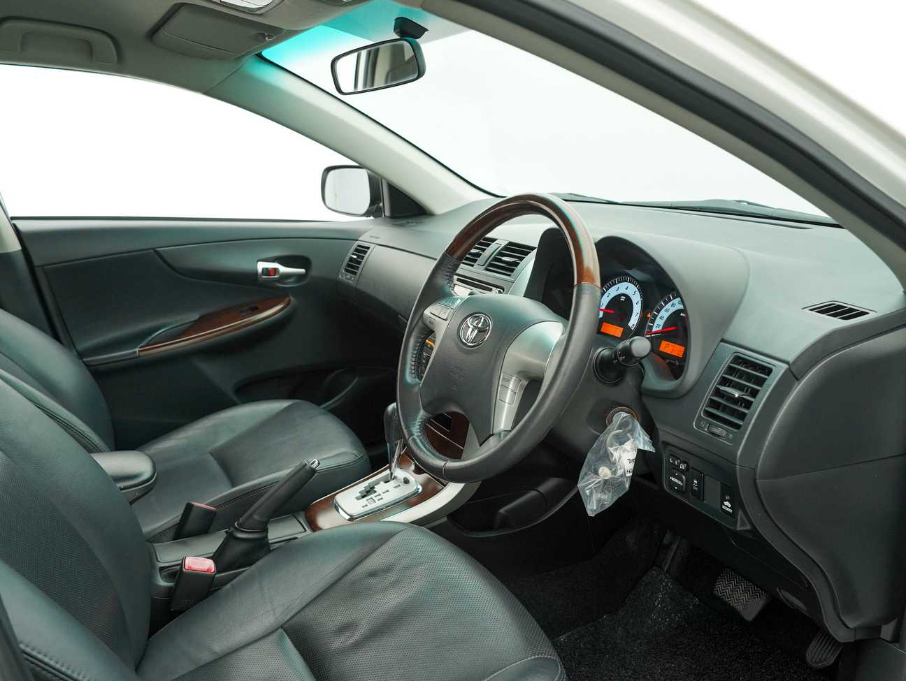 used 2012 Toyota Corolla Altis G 1.8