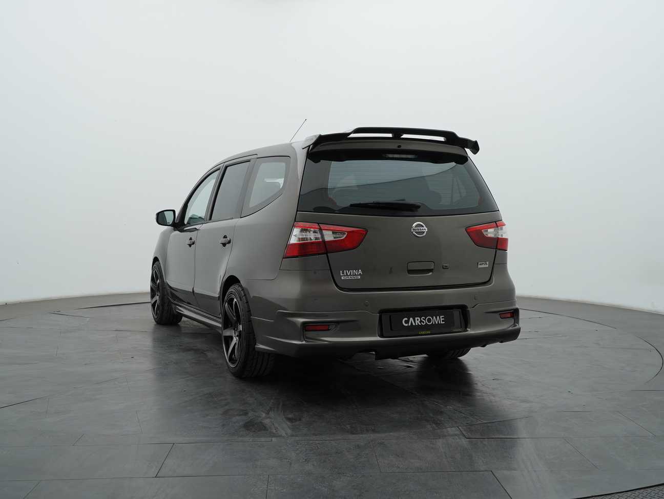 used 2015 Nissan Grand Livina Comfort 1.8
