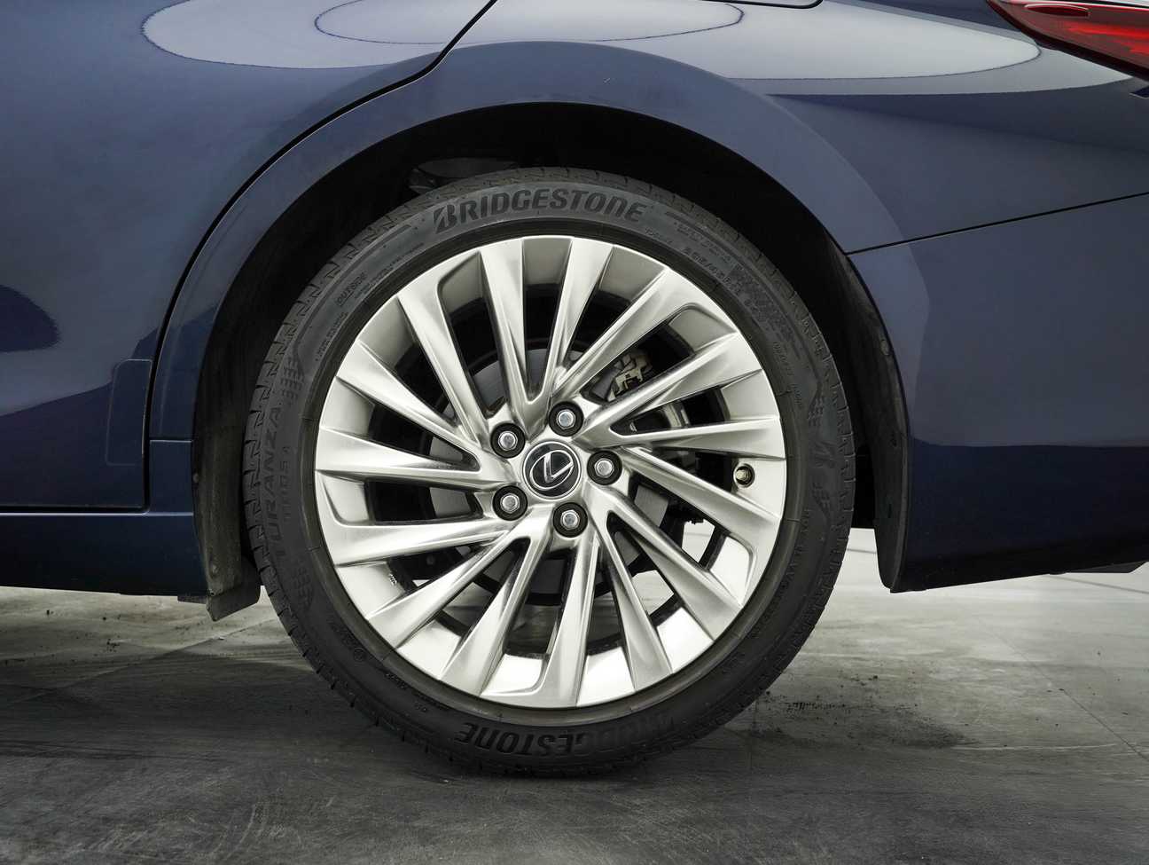 used 2019 Lexus ES250 LUXURY 2.5