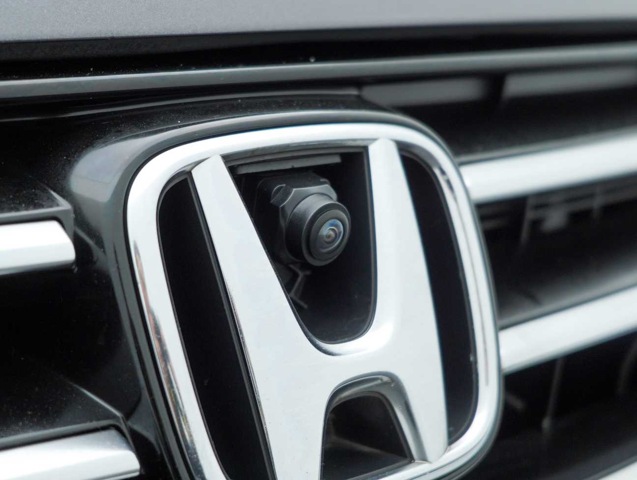 terpakai 2016 Honda Accord i-VTEC VTi-L 2.0
