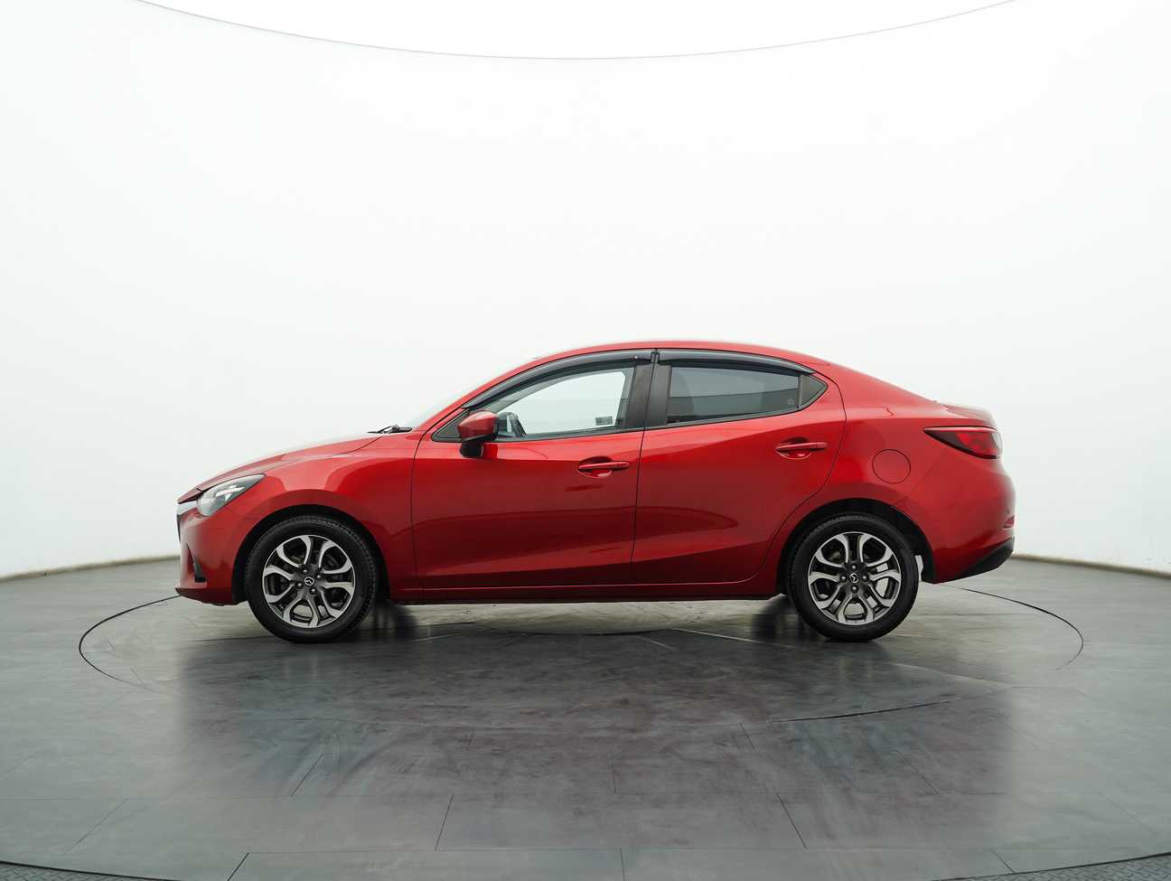 terpakai 2015 Mazda 2 SKYACTIV-G 1.5