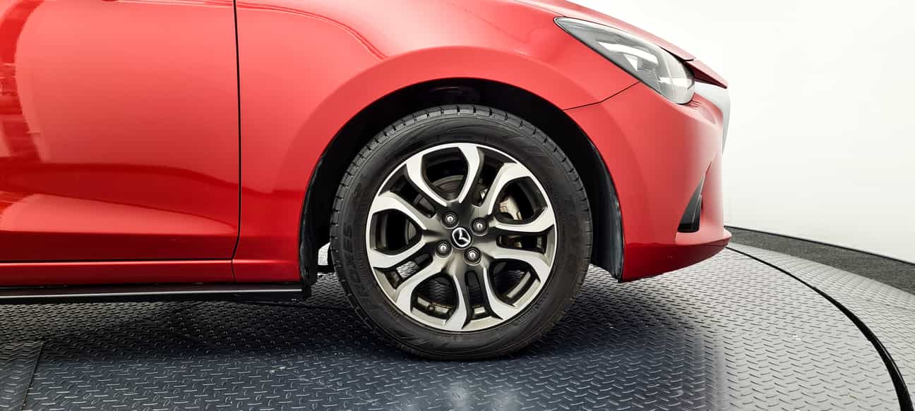 used 2015 Mazda 2 SEDAN SKYACTIV-G 1.5