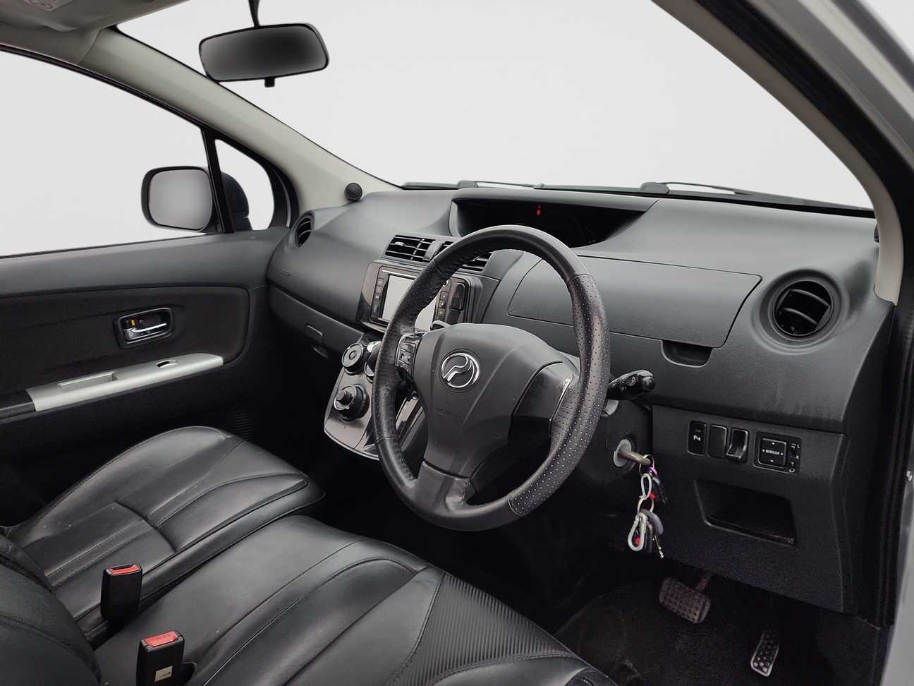 terpakai 2022 Perodua Alza Advance 1.5