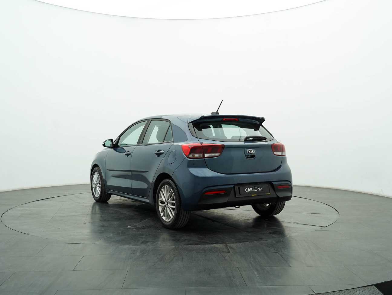 terpakai 2019 Kia Rio EX 1.4