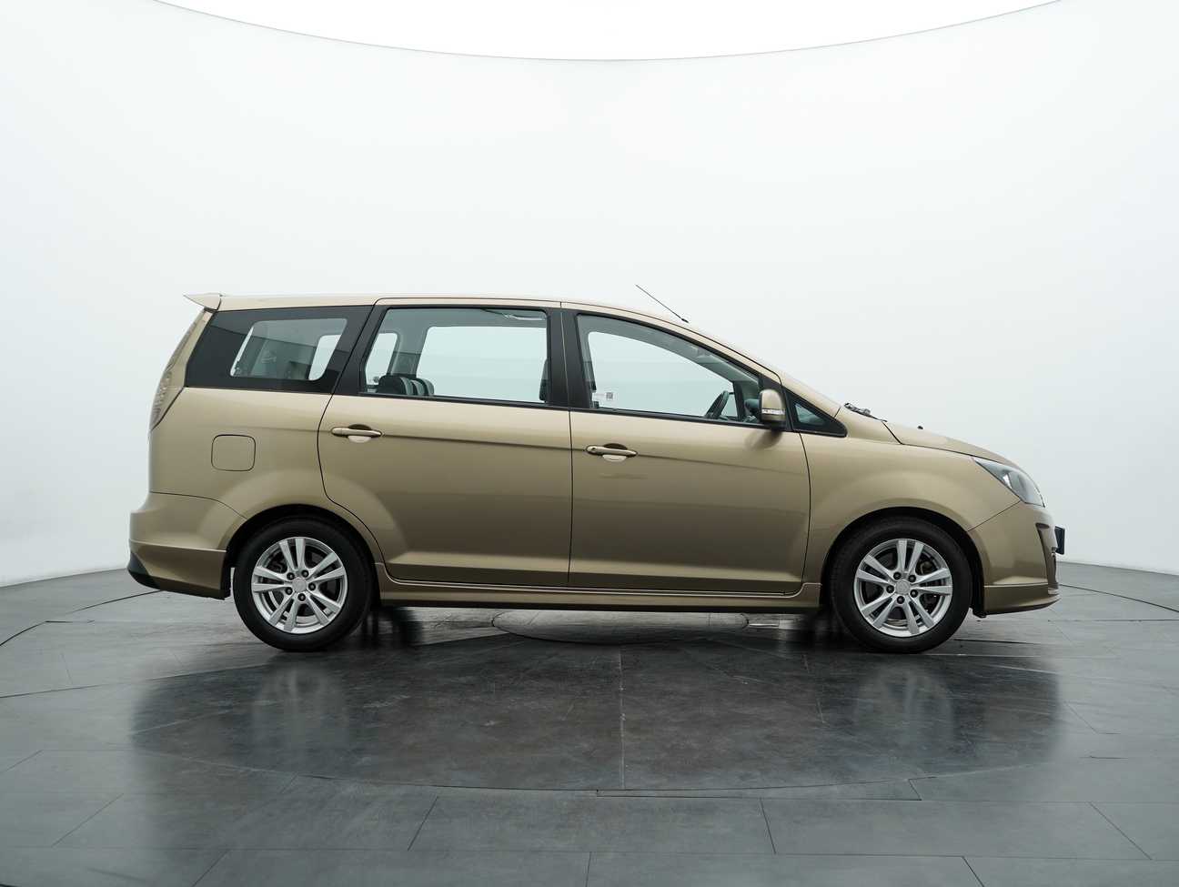 used 2014 Proton Exora Bold CFE Premium 1.6