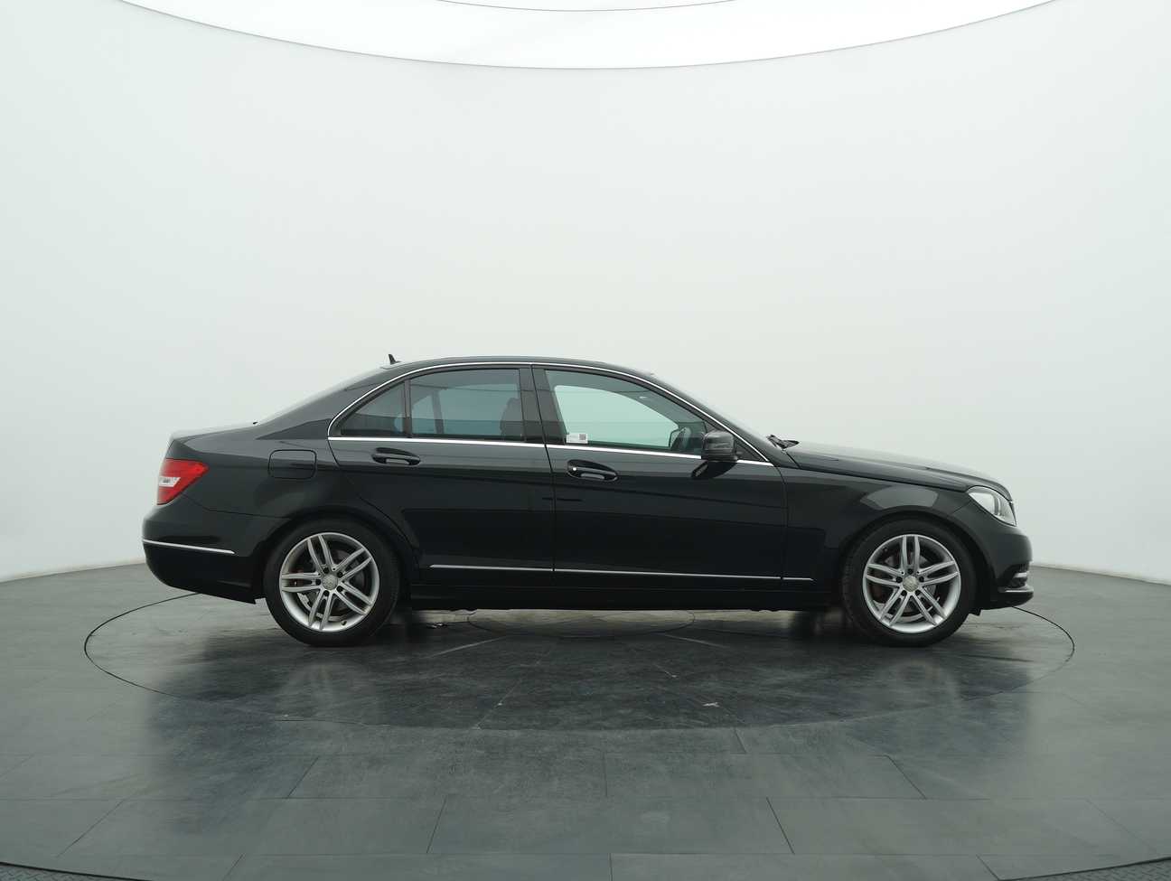 used 2013 Mercedes-Benz C250 Avantgarde CGI 1.8