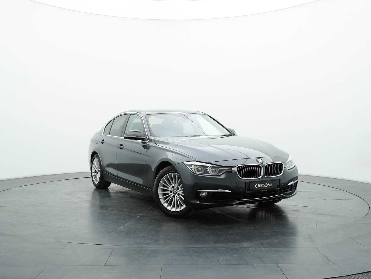 used 2019 BMW 318i Luxury 1.5