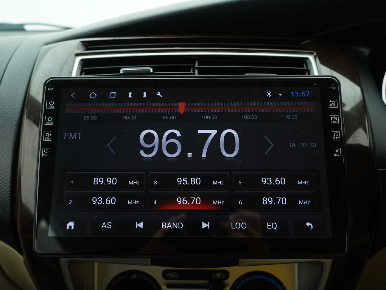 used 2013 Nissan Grand Livina Comfort 1.8