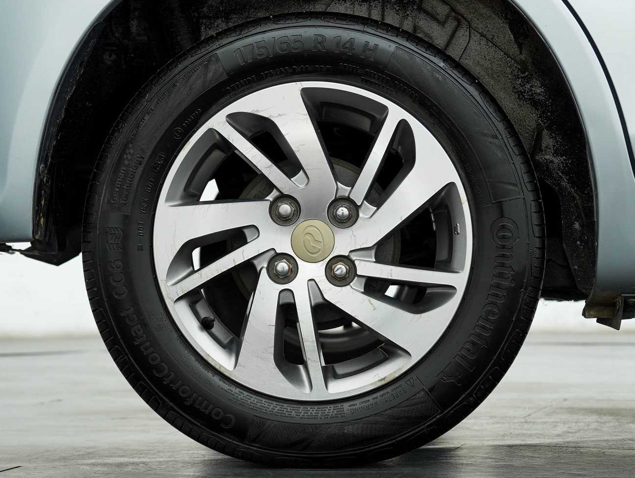 terpakai 2012 Perodua Myvi EZ 1.3