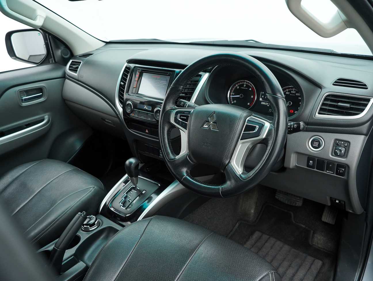 used 2018 Mitsubishi Triton VGT Premium Dual Cab 2.4