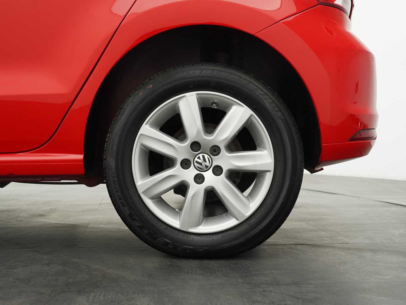 terpakai 2016 Volkswagen Polo Comfortline 1.6