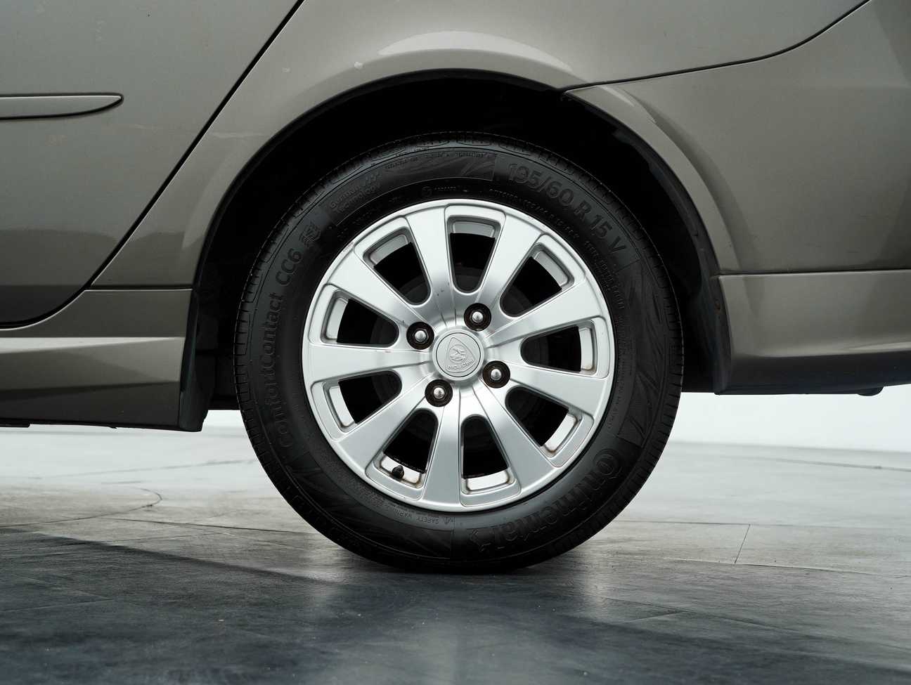 used 2011 Proton Persona Elegance Medium Line 1.6