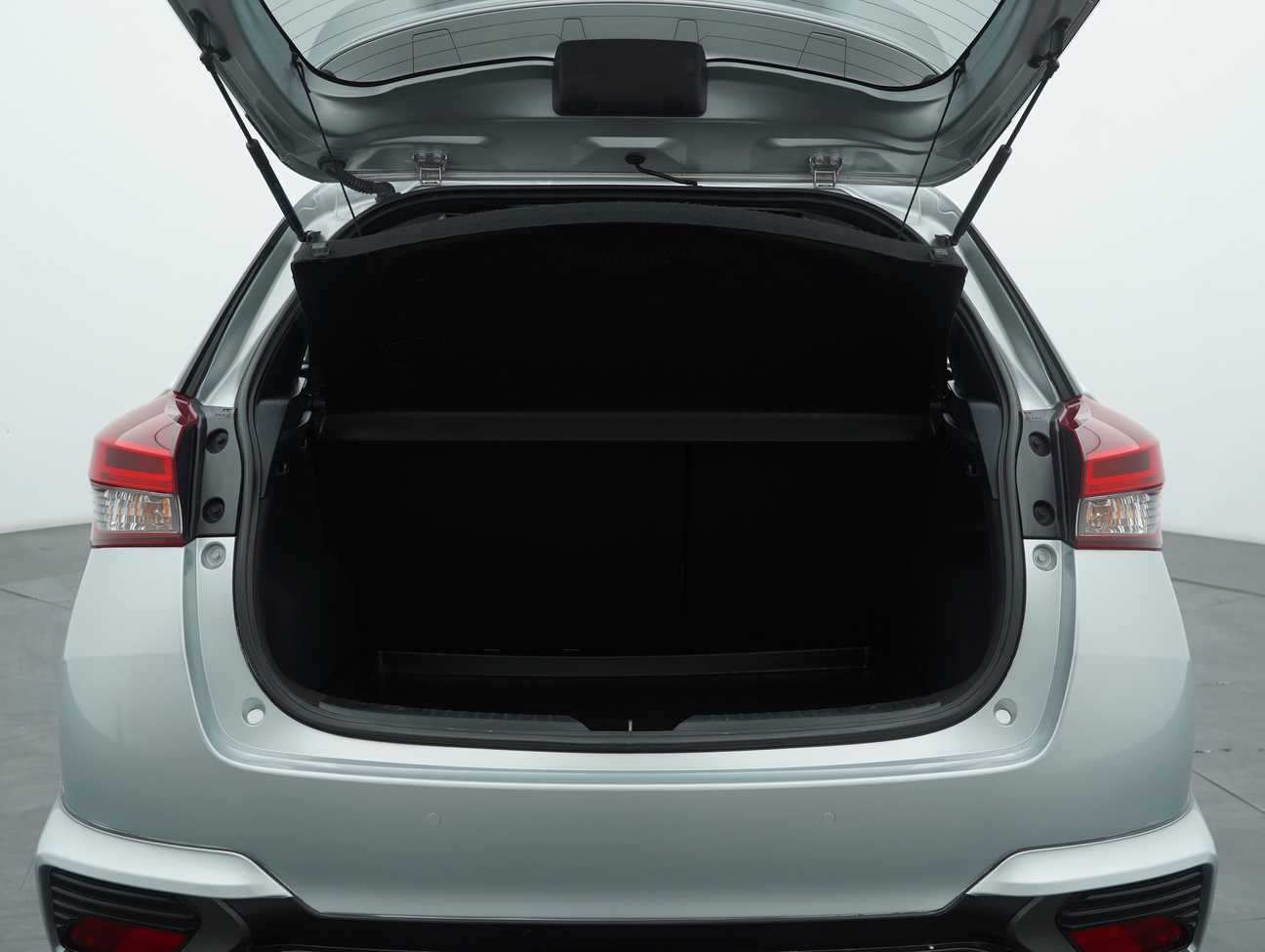 used 2021 Toyota Yaris E 1.5