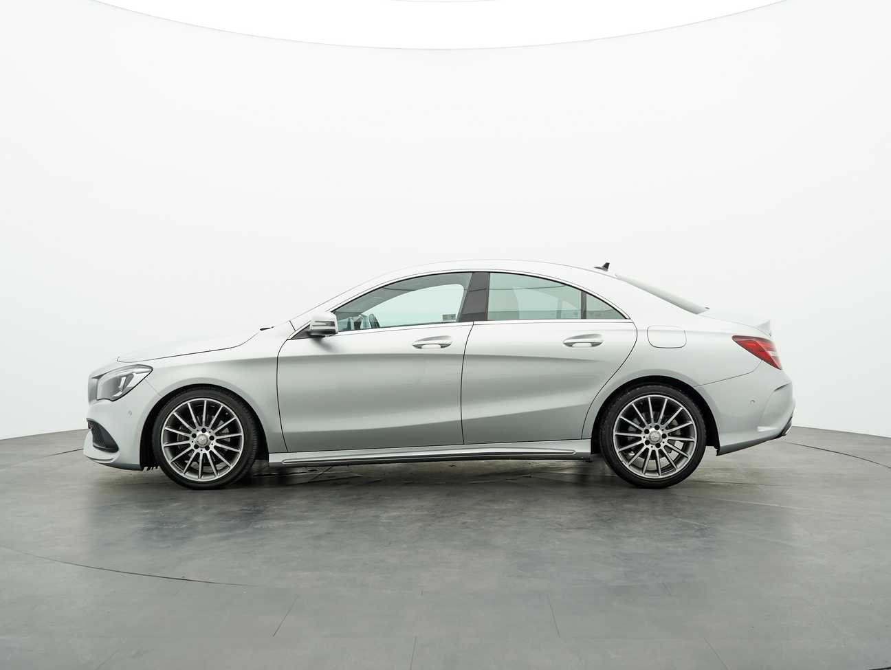 used 2016 Mercedes-Benz CLA200 AMG Line 1.6