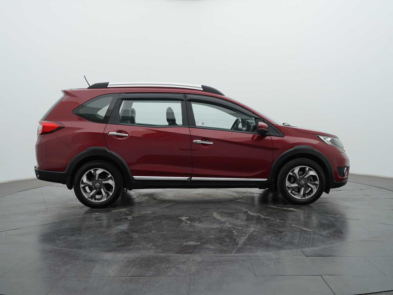used 2017 Honda BR-V V 1.5