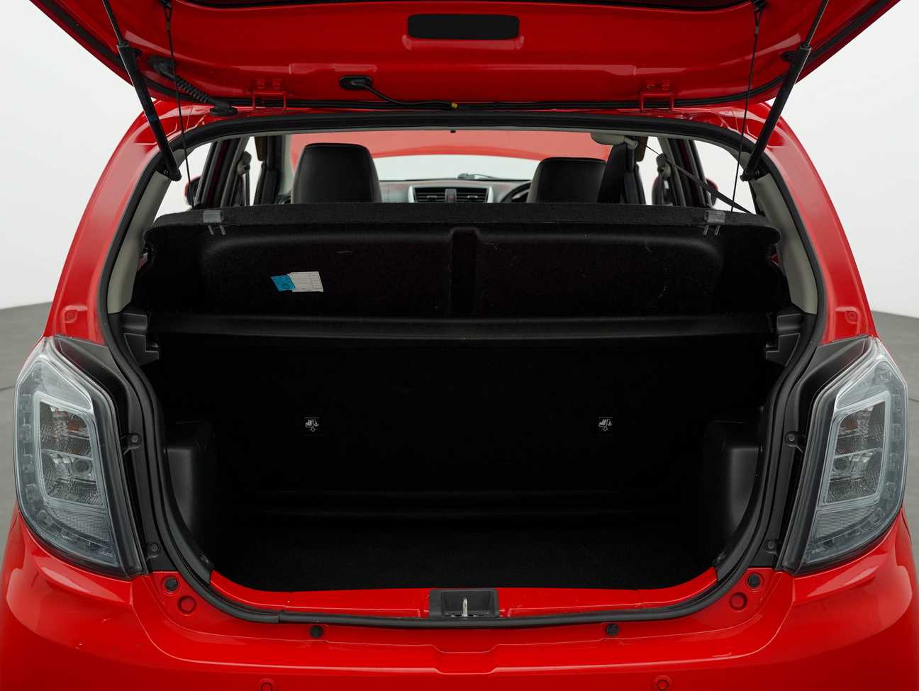 terpakai 2018 Perodua AXIA Advance 1.0