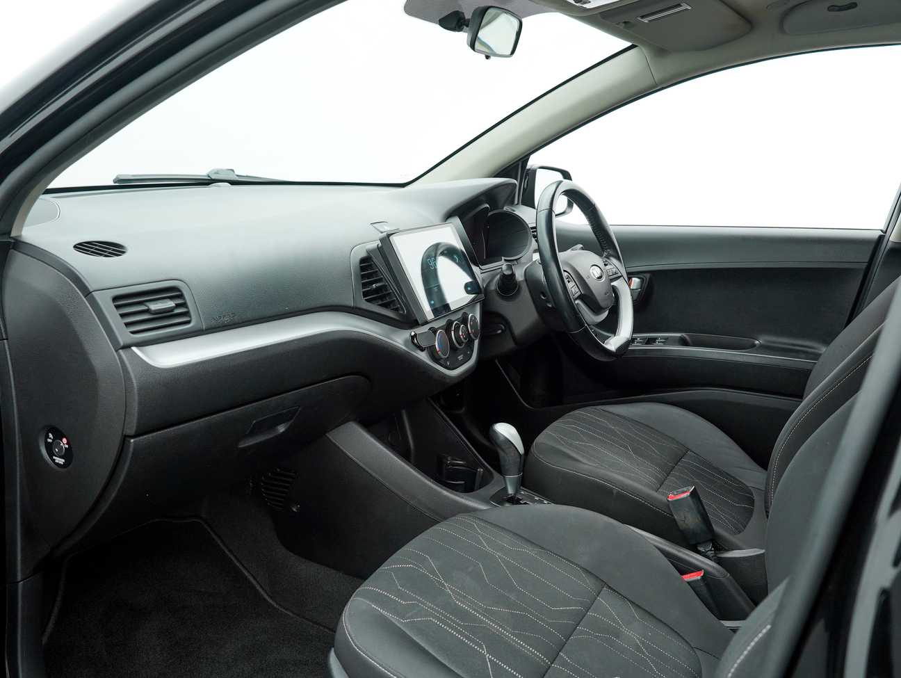 terpakai 2014 Kia Picanto  1.2