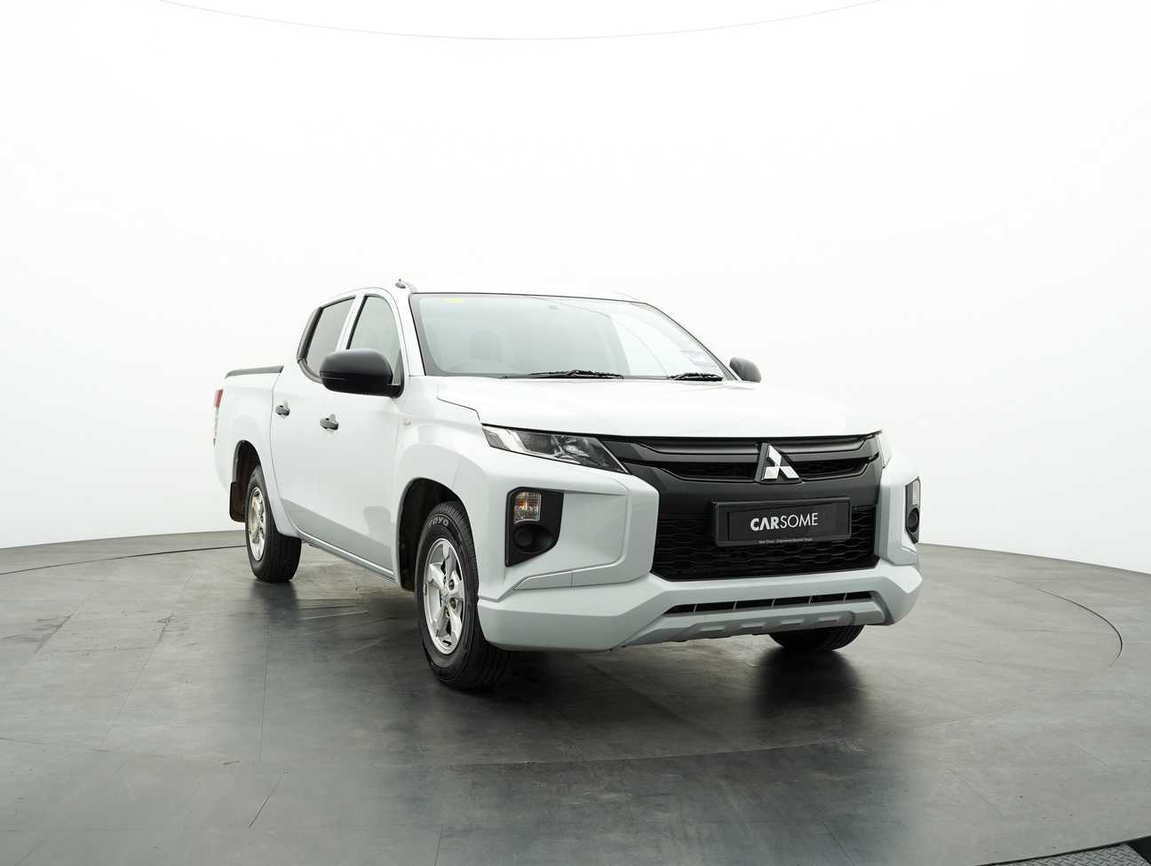 used 2021 Mitsubishi Triton Quest Dual Cab 4X2 2.5