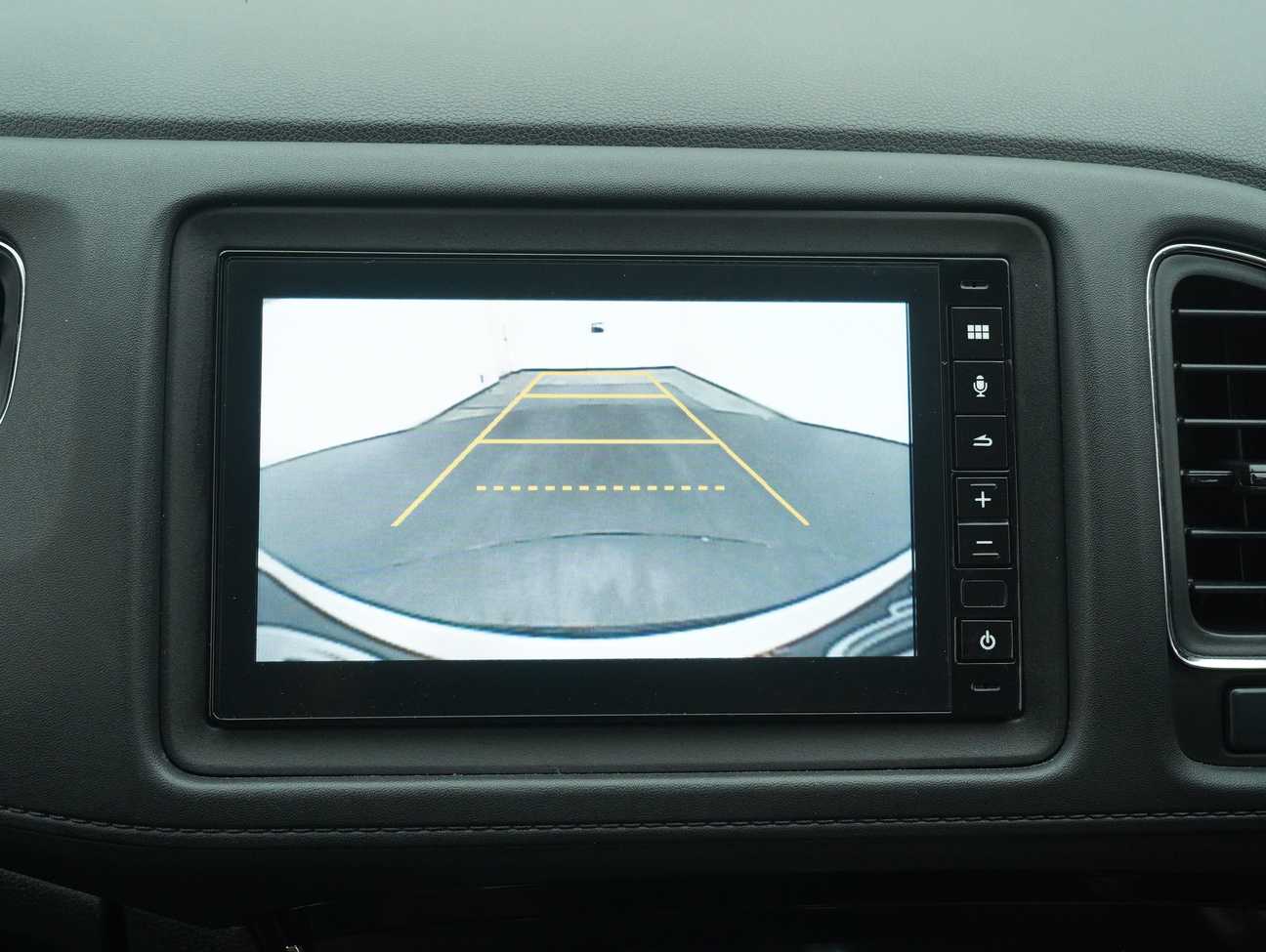 used 2021 Honda HR-V V 1.8