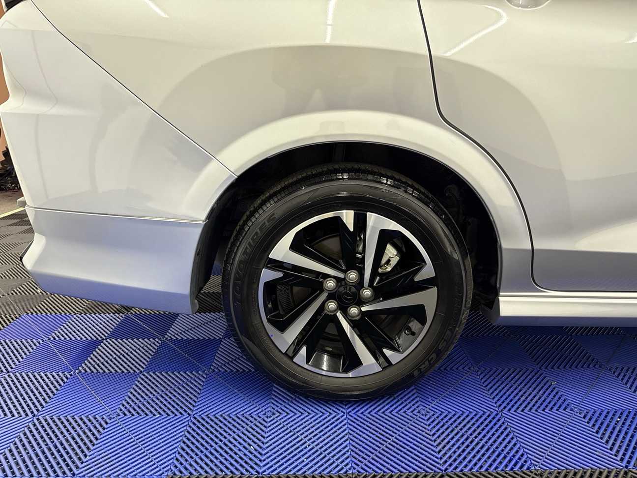 used 2023 Perodua Alza AV 1.5