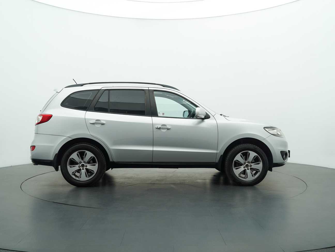 terpakai 2012 Inokom Santa Fe Premium 2.4