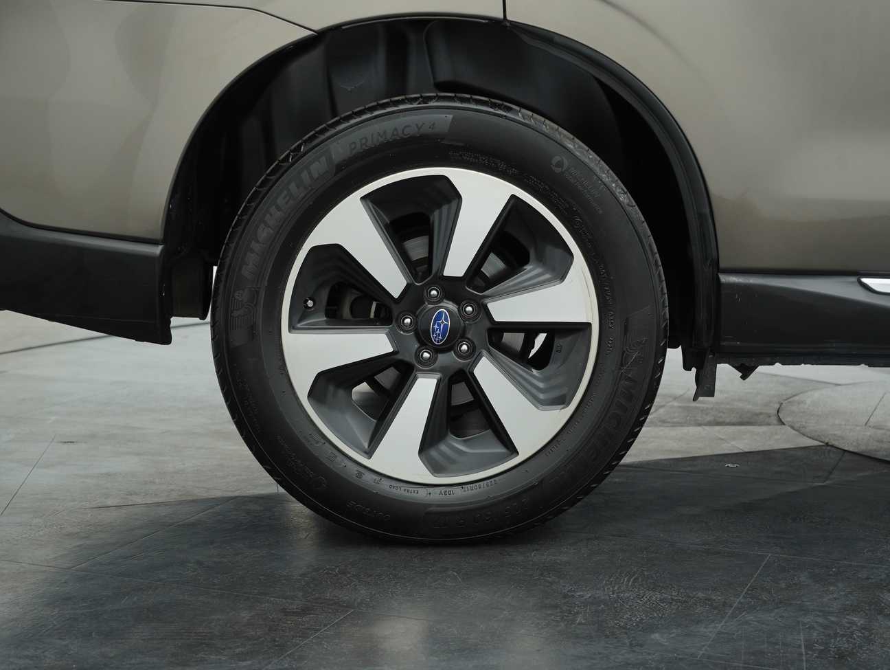 terpakai 2019 Subaru Forester P 2.0