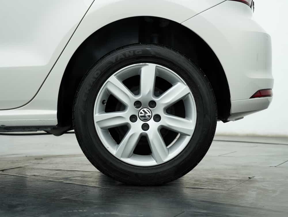 terpakai 2015 Volkswagen Polo  1.6