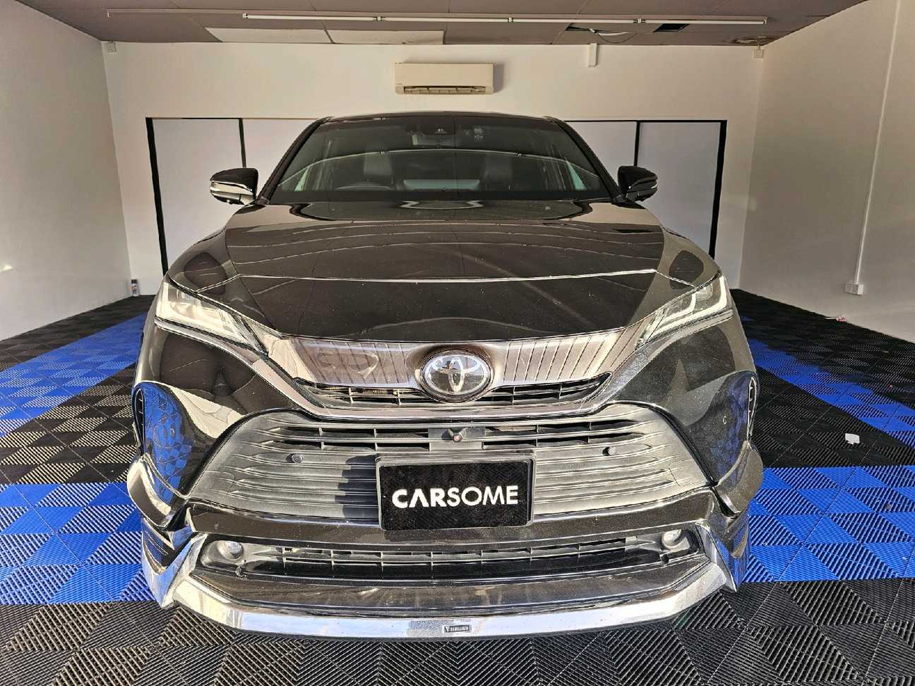 used 2020 Toyota Harrier  2.0