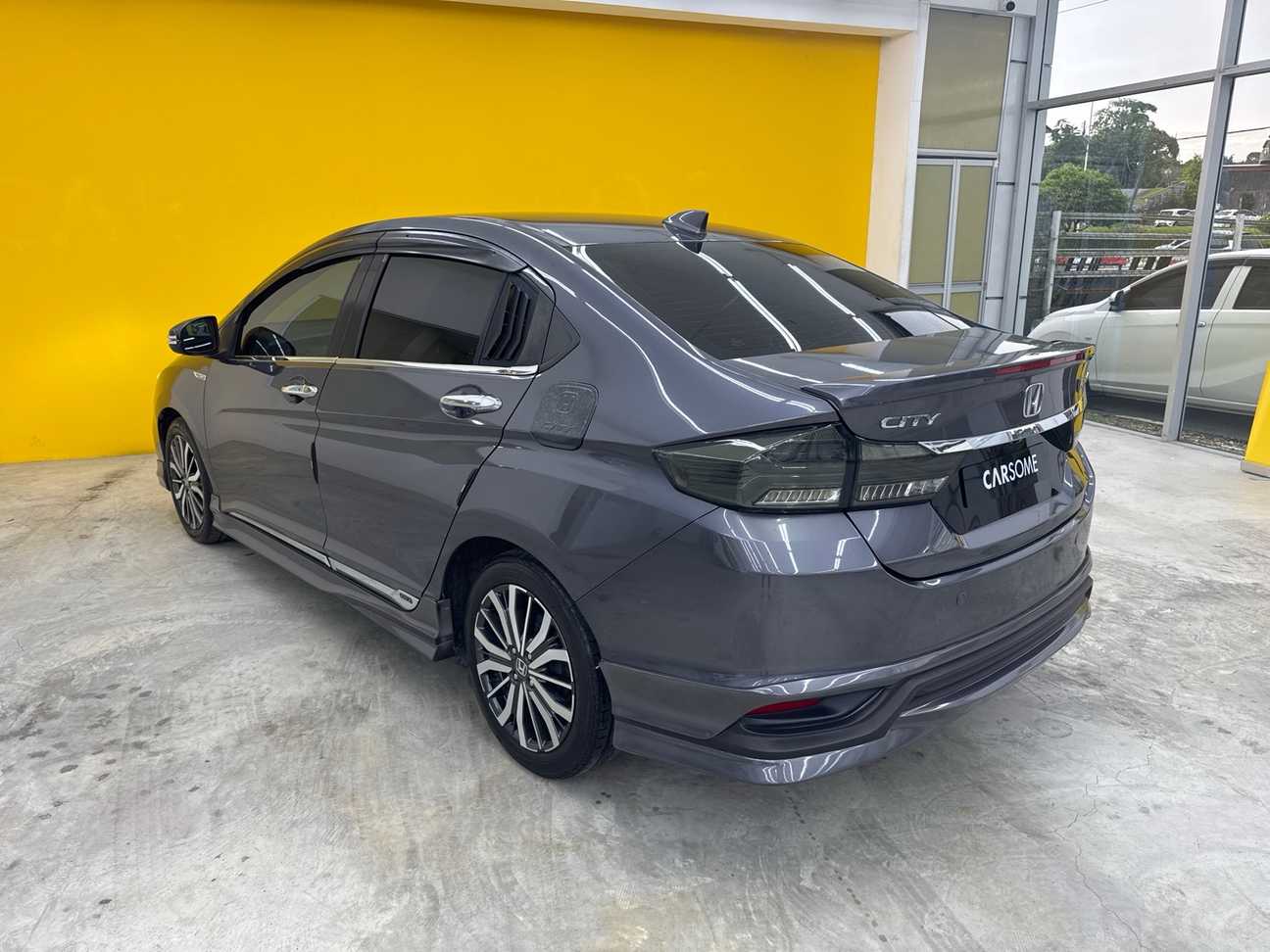 used 2018 Honda City V 1.5