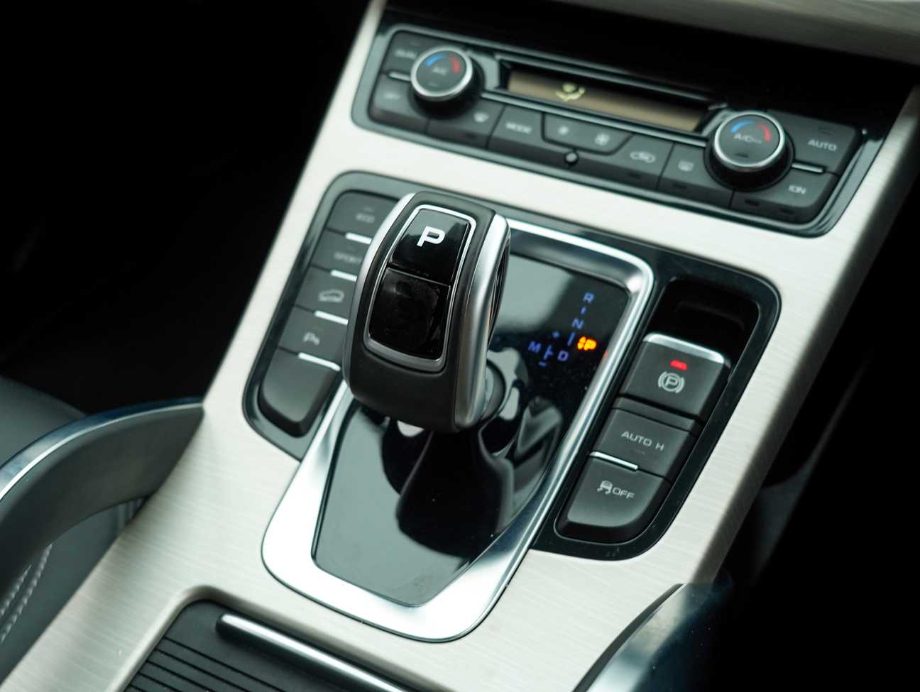 used 2022 Proton X70 TGDI Executive 1.5