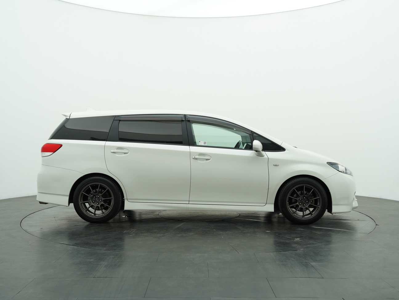 used 2009 Toyota Wish S 1.8