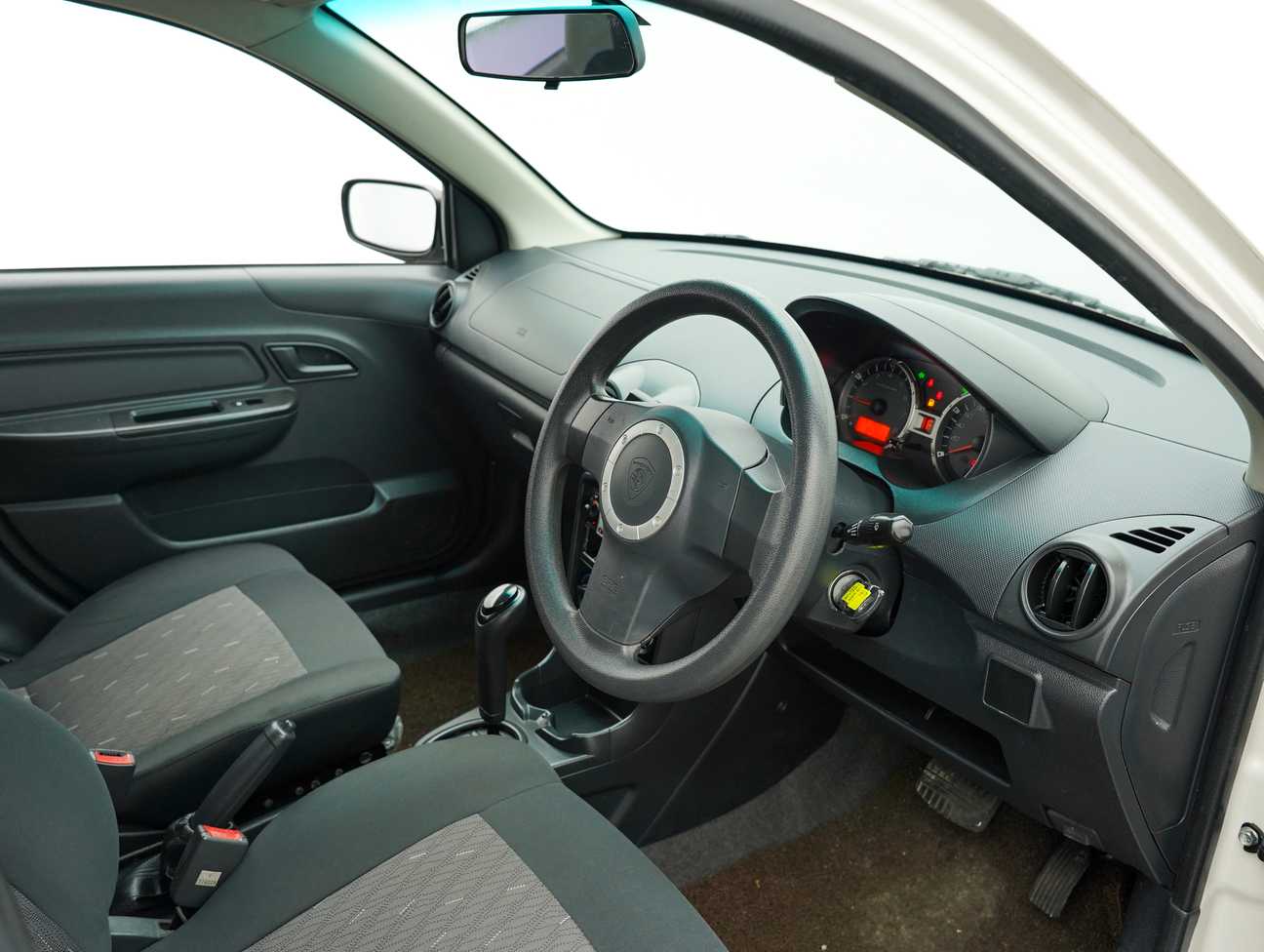 used 2014 Proton Saga FLX Standard 1.3