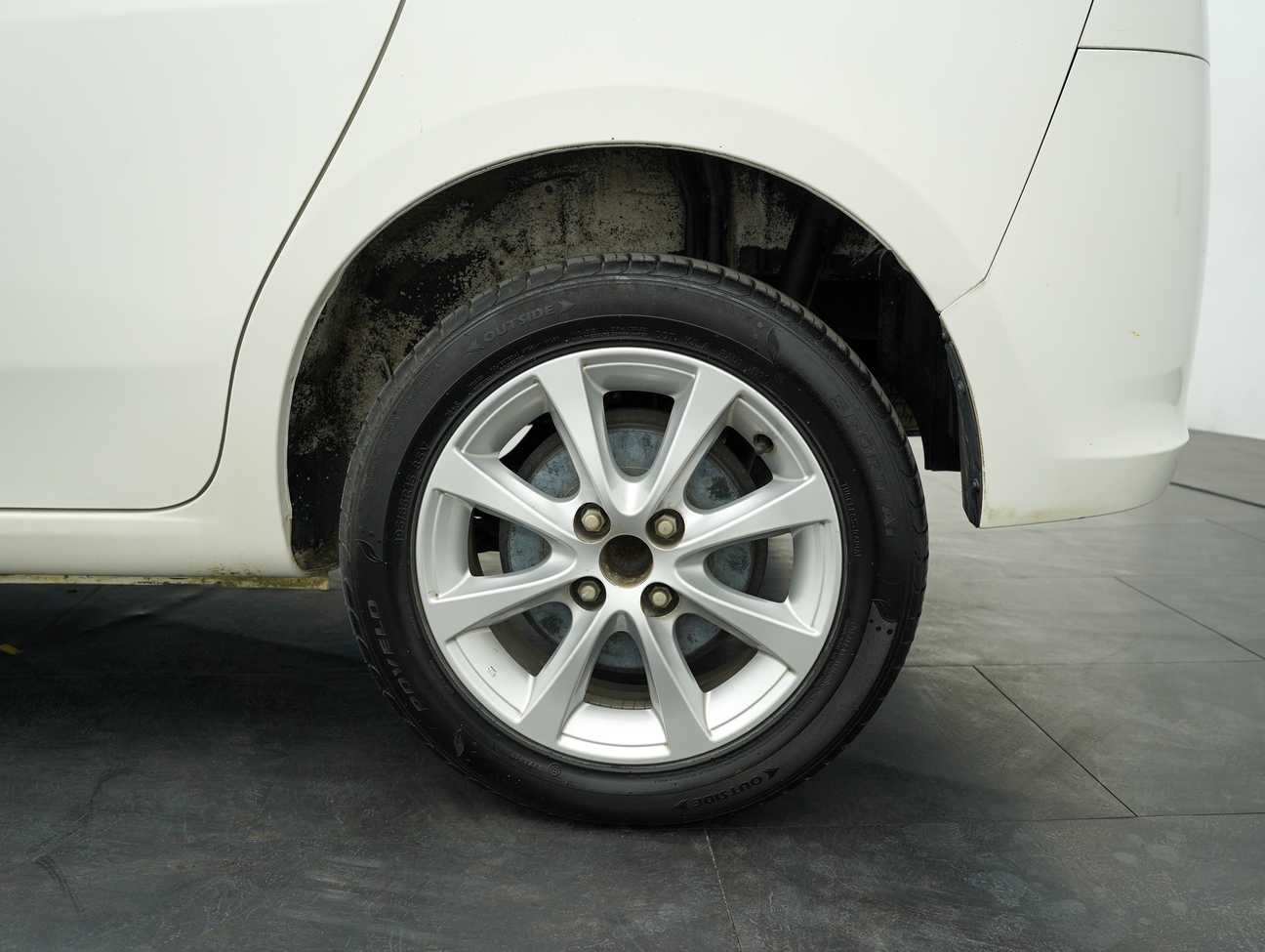 used 2013 Perodua Alza EZi 1.5