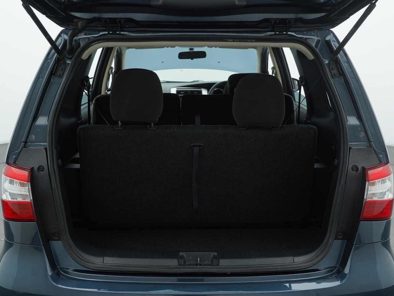 used 2017 Nissan Grand Livina Comfort 1.6