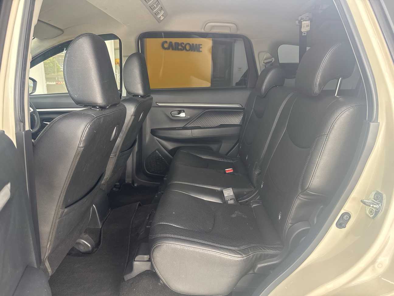 terpakai 2020 Perodua Aruz AV 1.5