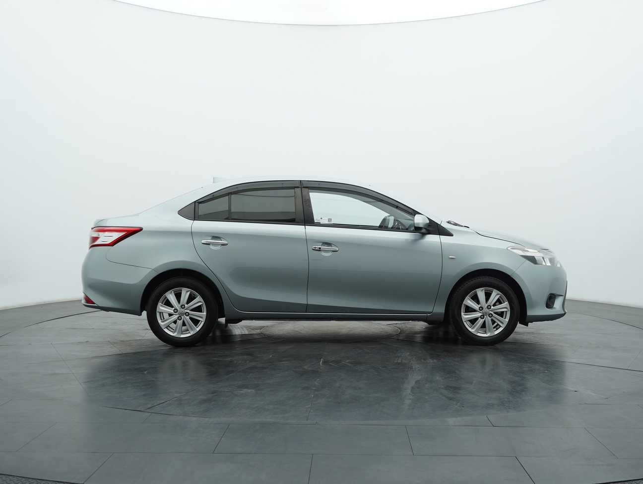 used 2018 Toyota Vios J 1.5