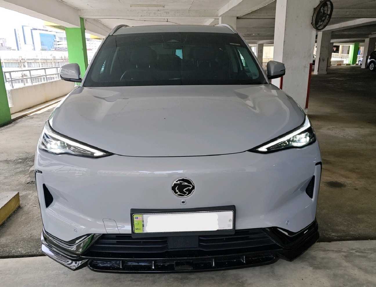 used 2025 Proton e.MAS 7 Premium 