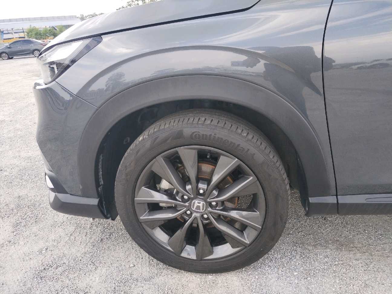 used 2025 Honda HR-V V 1.5