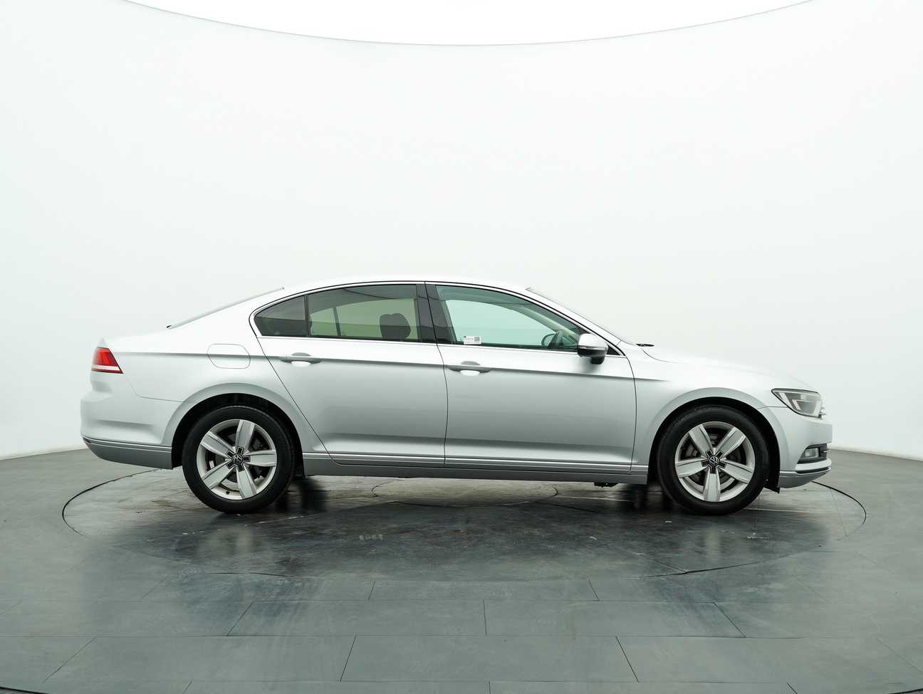 used 2018 Volkswagen Passat TSI Comfortline 1.8