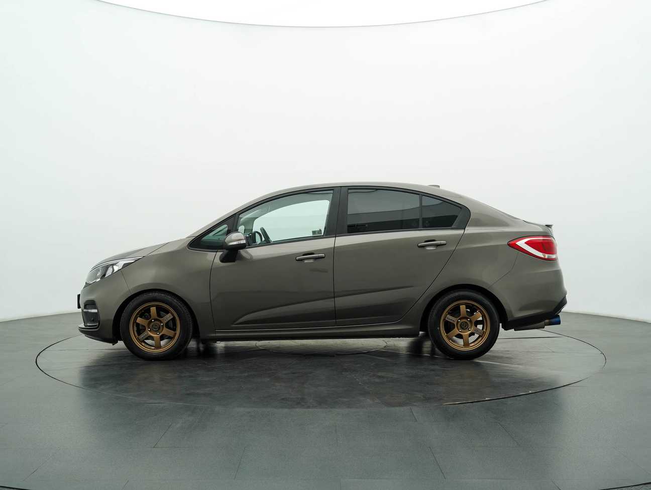 terpakai 2021 Proton Persona Premium 1.6