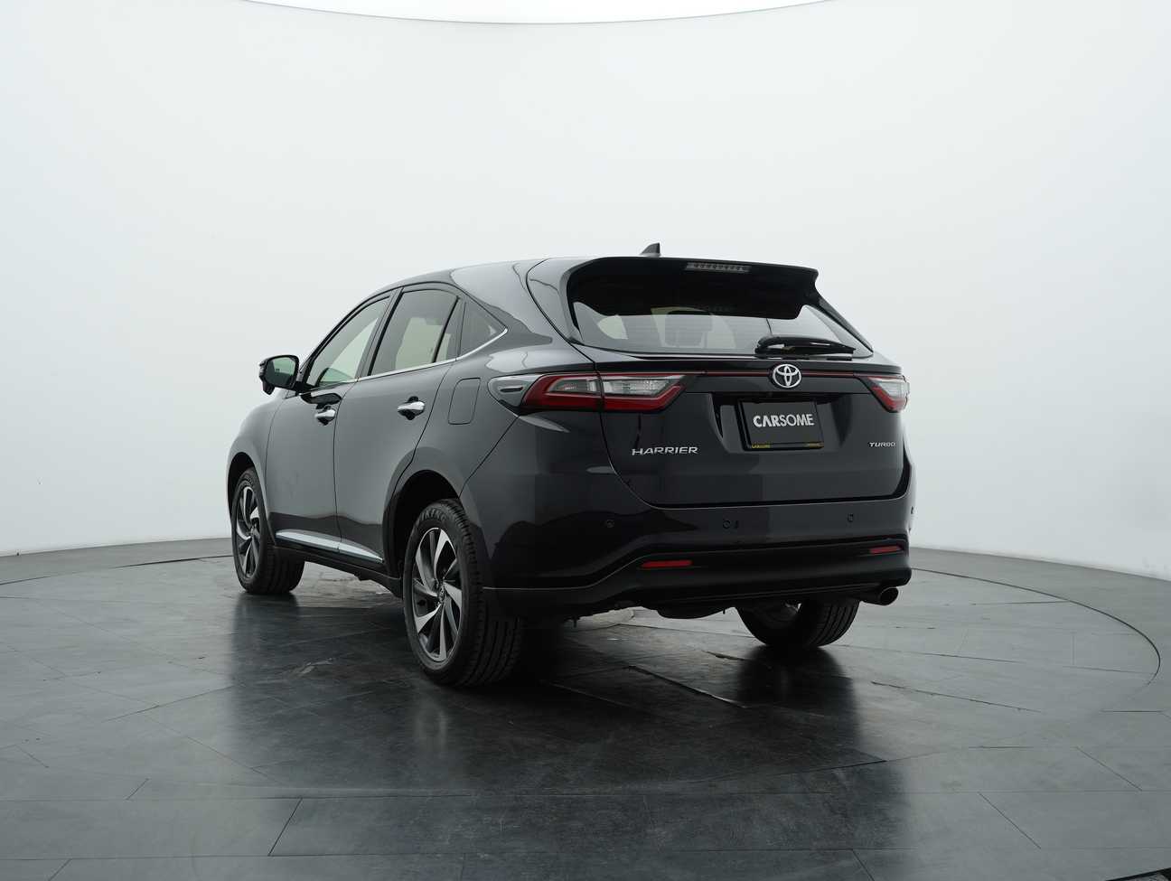 used 2018 Toyota Harrier Luxury 2.0