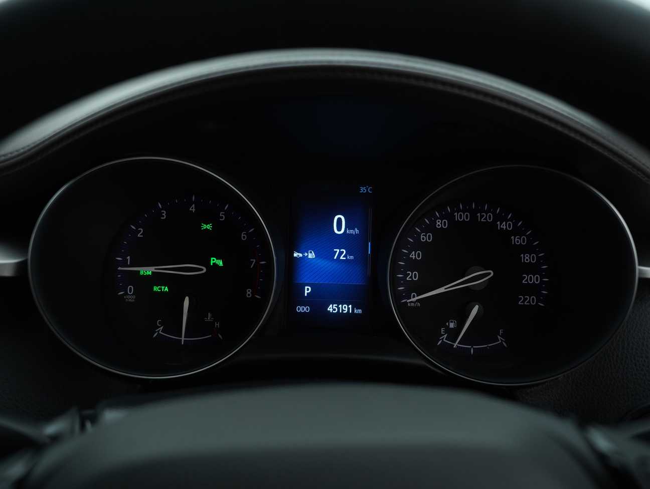 used 2018 Toyota C-HR  1.8