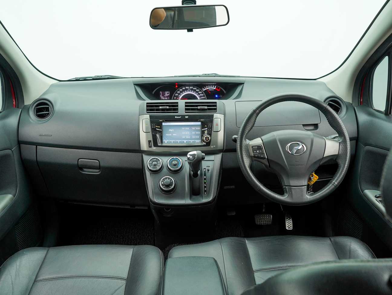 terpakai 2014 Perodua Alza Advance 1.5