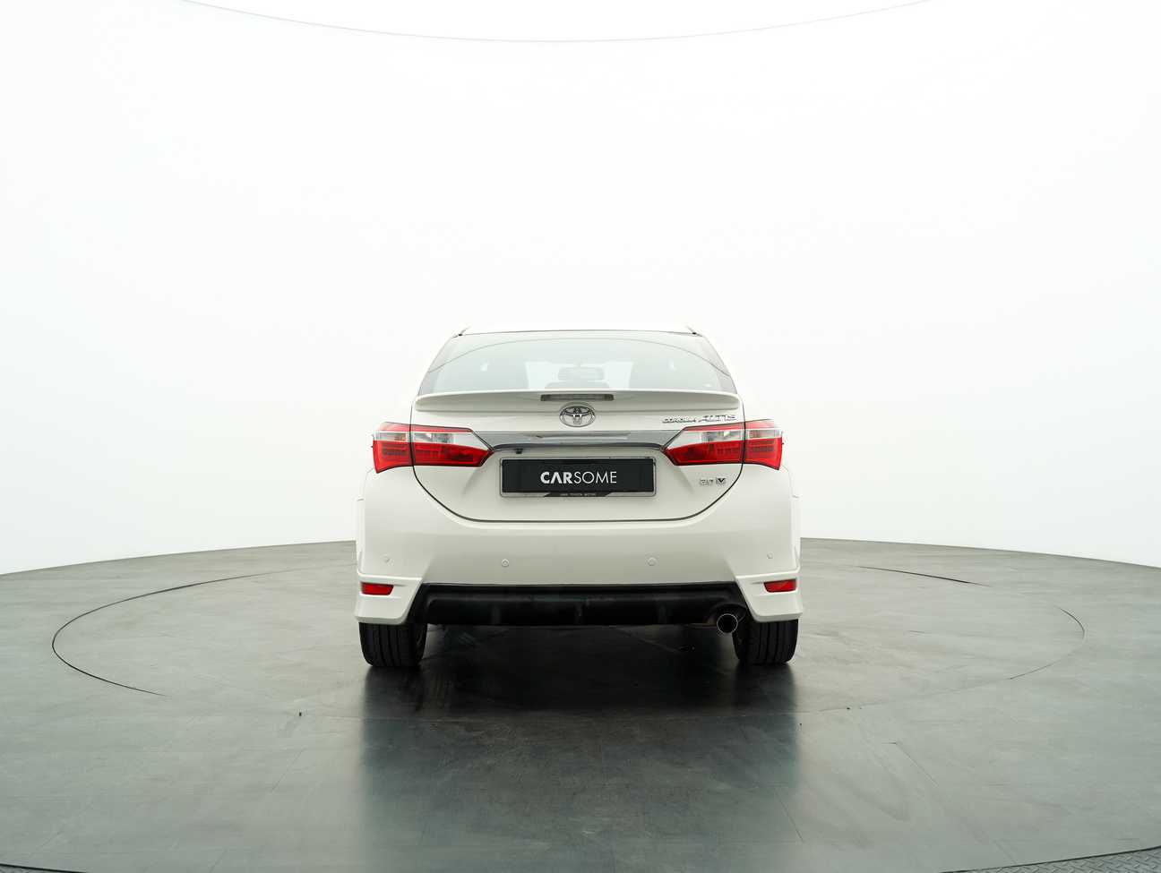 used 2016 Toyota Corolla Altis V 2.0