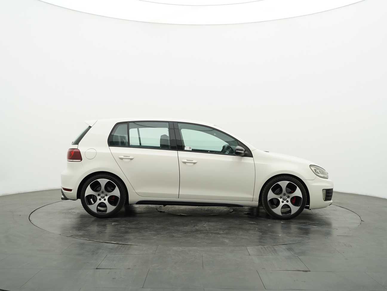 used 2010 Volkswagen Golf GTI 2.0