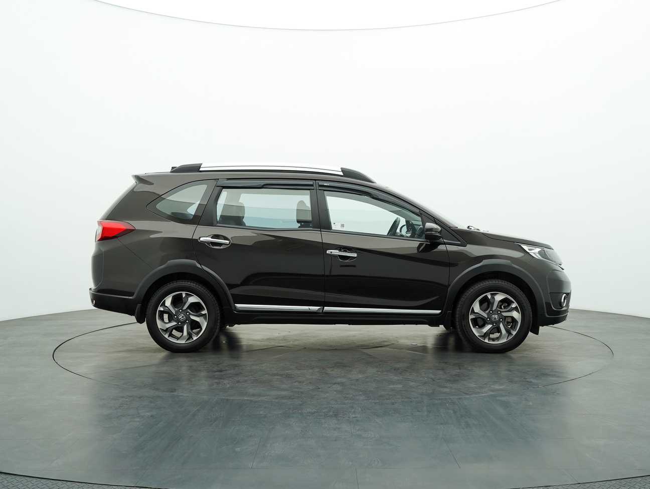 used 2017 Honda BR-V V 1.5